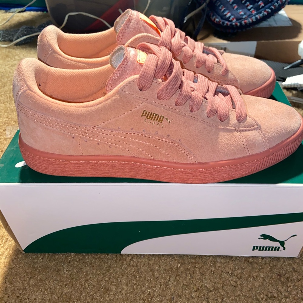 Puma suede dessert flower shoes - Picture 1 of 5
